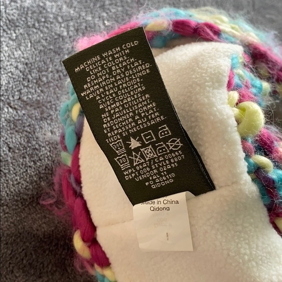 Multicolored Kids Hat - Picture 4 of 4